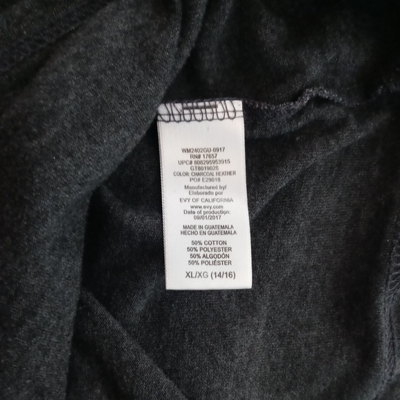 🌹4 for $20🌹 Evy of California Graphic T-Shirt - Picture 4 of 4